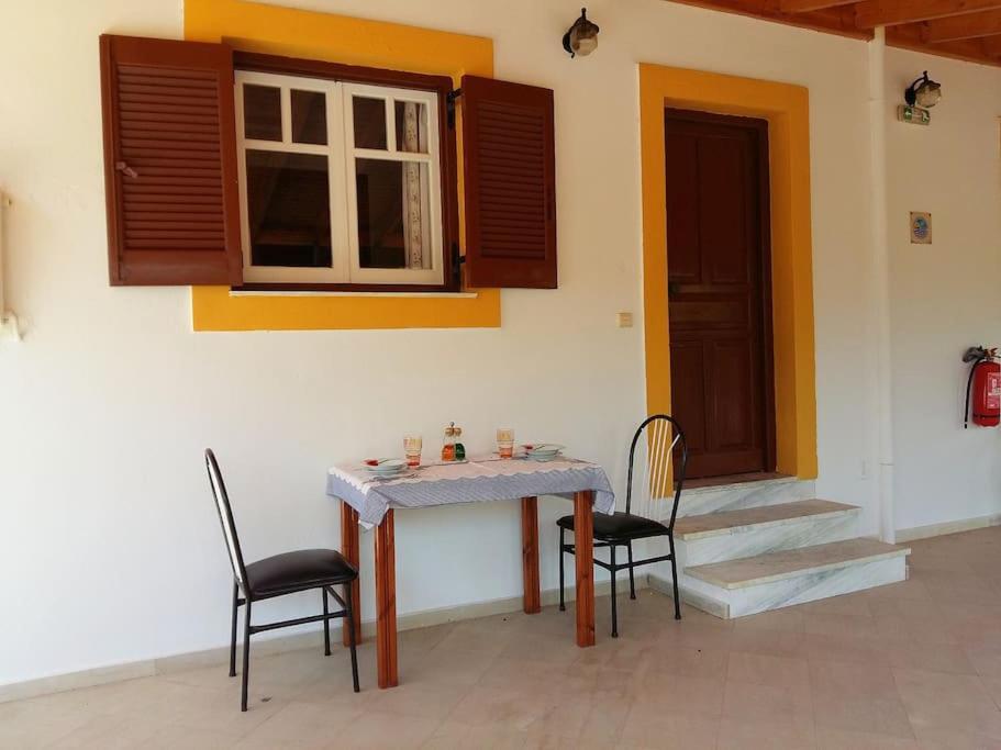 Villa Fondas Roda Bagian luar foto